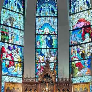 大聖堂も広く、天候に左右されず綺麗に見えるところもよかった。