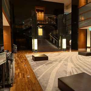 共用空間の階段も綺麗で良かったです。