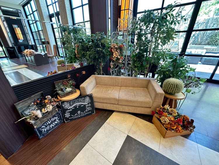 自分達の写真を飾りたい。