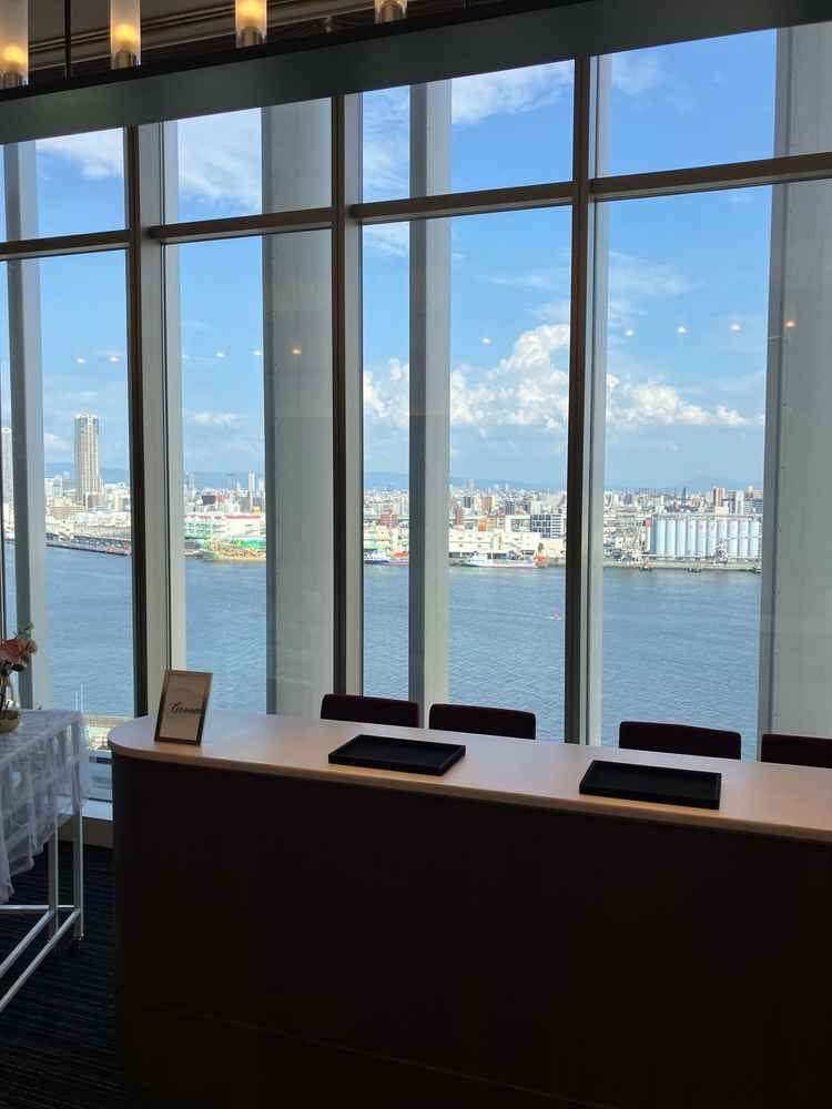 受付場所からでも大阪港を眺めることができ素敵でした