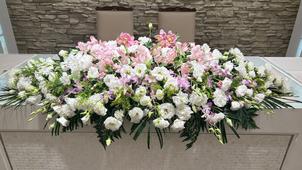 生花の装飾にしました。
