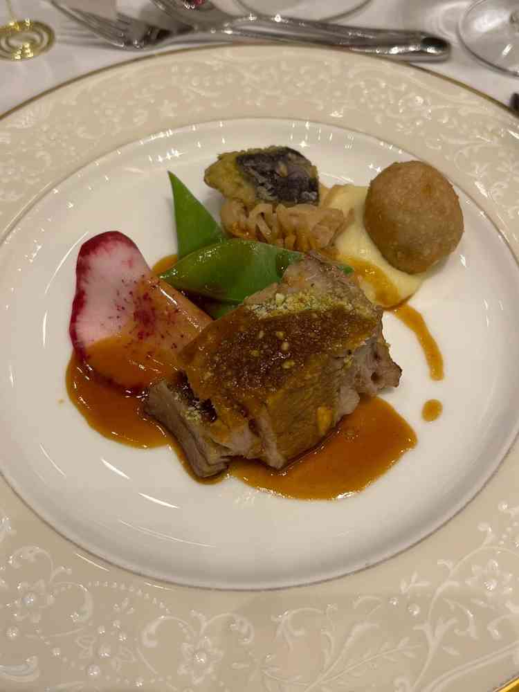 メイン