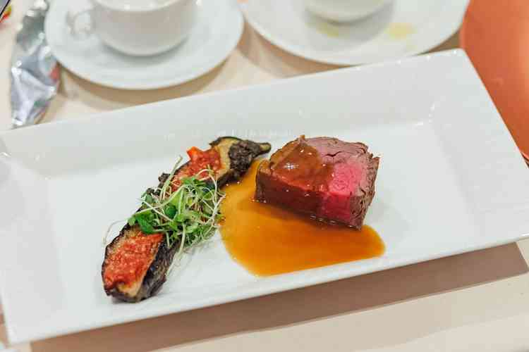 お肉料理、牛フィレ