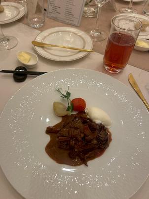 全てのコースが牛肉でした！