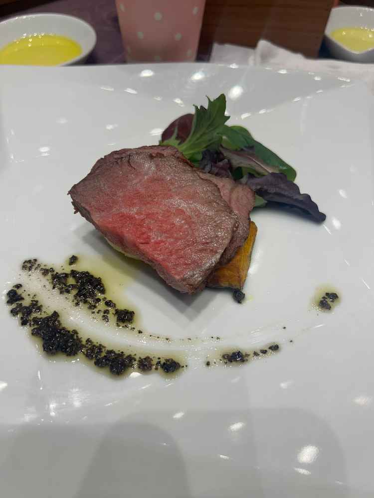 最後に出てきた肉料理