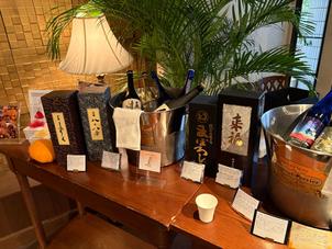 新婦が好きな日本酒が振る舞われました