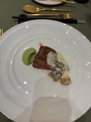 お肉