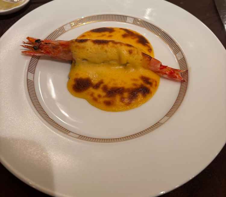 これが一番美味しかった。エビのソースが美味しい