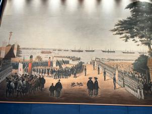 ペリー来航の間という名前の会場で大きな絵画もありました