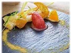 Dessert
カンパリブラッドオレンジのソルベ
ホワイトショコラムース