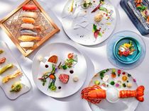 和洋折衷のコース料理を提供