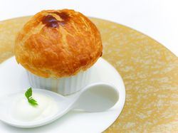 牛ホホ肉のラグー アンクルート
トリュフ風味