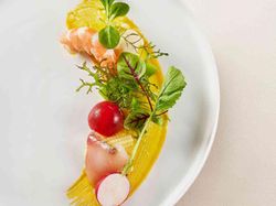 地場野菜のすり流し 山葵香る牡丹海老のマリネ