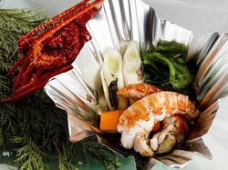 三重県産伊勢海老 冬野菜のすき焼き仕立て