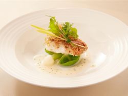 天然真鯛のポワレ
大分県産かぼすのソースヴァンブラン