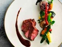 特選和牛フィレ肉とロース肉のグリエ
お好みの産地セレクトで
〈鹿児島・佐賀・常陸・とちぎ・仙台〉