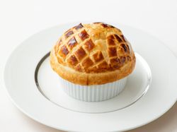 蝦夷鮑と茸のパイ包み焼き ブルゴーニュ風
※追加オプション※
