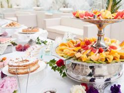 デザートビュッフェ