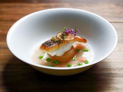 【旬魚のポワレ 福岡県産明太子和風だし】新郎新婦新居の地より