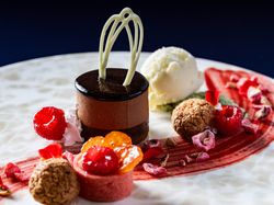 アマレナチェリーのショコラ ~ユートピア 爽やかな柚子のひとしずくを添えて~