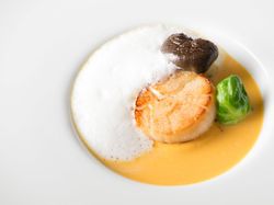 魚介のビスク 帆立貝柱添え