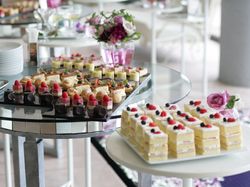 デザートビュッフェ