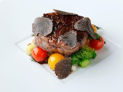 オーストラリア産 牛フィレのポワレ