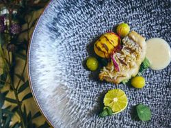 Poisson
甘鯛の鱗焼きと京丹波大黒しめじ 伏見の酒粕ソース