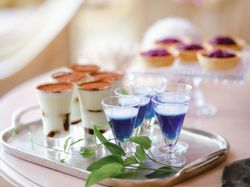 Dessert
クレームブリュレ 季節のフルーツ添えなど