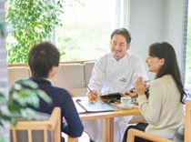 シェフと一緒に料理の打ち合わせ!どんなご要望も全力で応えたい