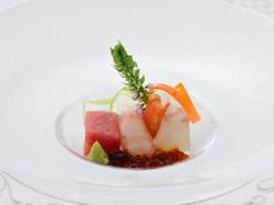 和風ジュレとワサビのアクセント 3種のお造りアラモード