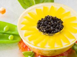 オードブル:海の幸のジュレ ~ひまわり~ ※パリ市長賞金賞の受賞作品