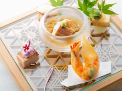 ~アミューズブーシュ~