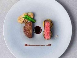 肉料理 | Main Dish