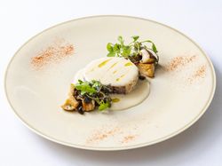 天野商店古処鶏のインヴォルチーニ
マッシュルームとキノコのボルドレーズ