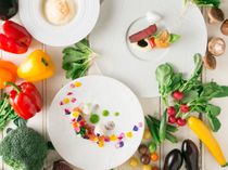 斬新かつ繊細で見た目にも美しく、口に入れた瞬間に美味しさが広がるような”幸せになれるメニュー”