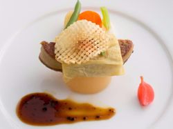 フォアグラのソテー 湯葉巻き ソースペリグー