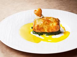 平目のアンクルート クロックスの彩り