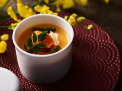 雲丹と海藻の茶碗蒸し