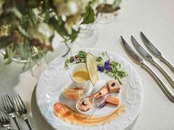 ゲストの食欲を刺激する爽やかな前菜