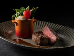 牛ロース肉のグリル~ジャルダン風~