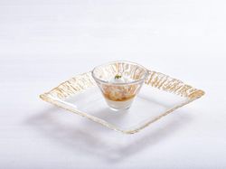 ずわい蟹とカリフラワーのムース
ソルトフォーム添え