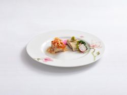 鮮魚の香草パン粉焼き
白ワインソース