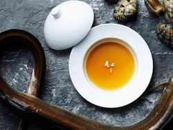 御小茶碗/瀬戸内海産 炙り鱧の玉蒸し