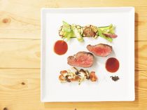 お箸で食べられる和食器を使った創作イタリア料理