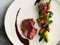地元の旬の素材を用いた"フレンチジャポネ"