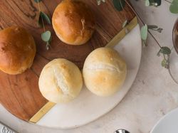 自家製焼き立てパン