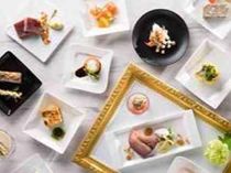 ふたりで前菜をチョイスをしながら決められる「50のキセキ」