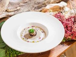 季節野菜とサルシッチャのクリームスープ