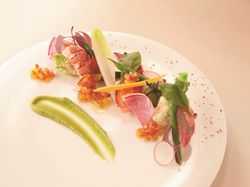 オマール海老と季節野菜
奈良漬けのラヴィゴットソース